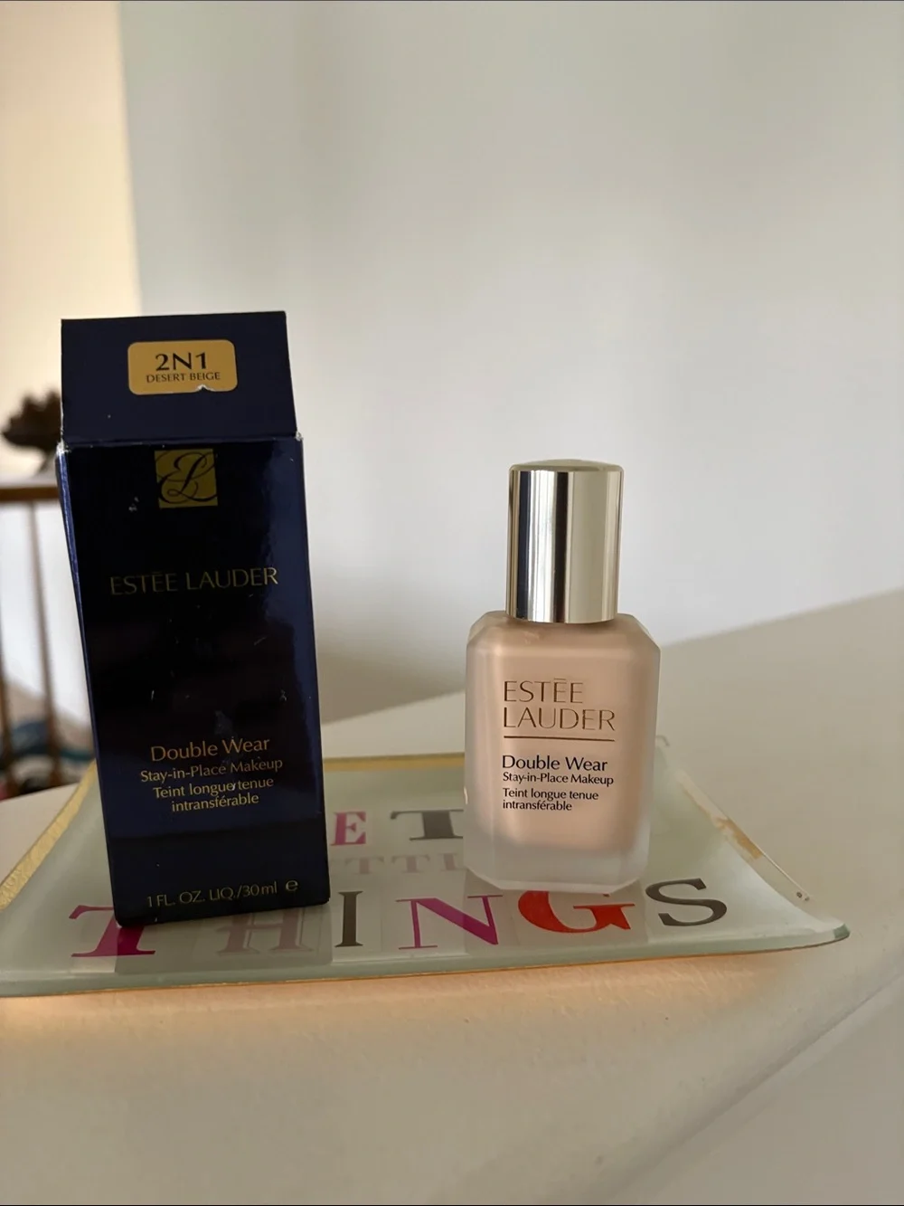 Estee  Lauder Double Wear Stay in Place Makeup; shade 2N1 Desert Beige; NIB